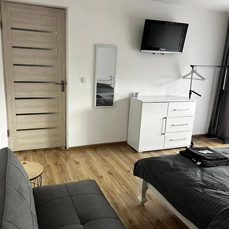 Anamyra Motel *